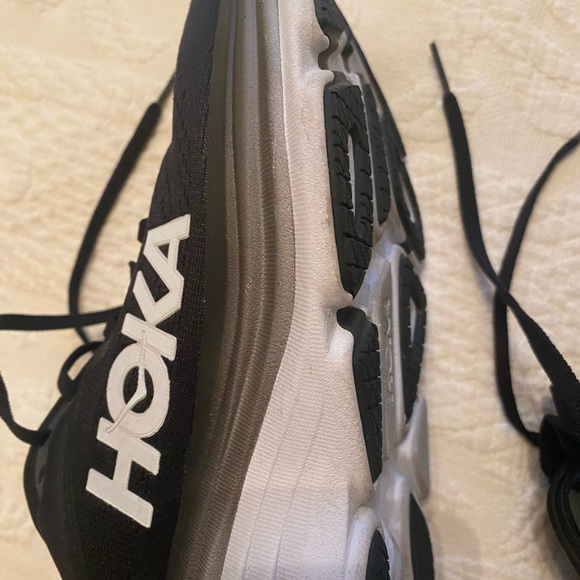 Hoka Bondi 8 running shoes - Picture 4 of 9